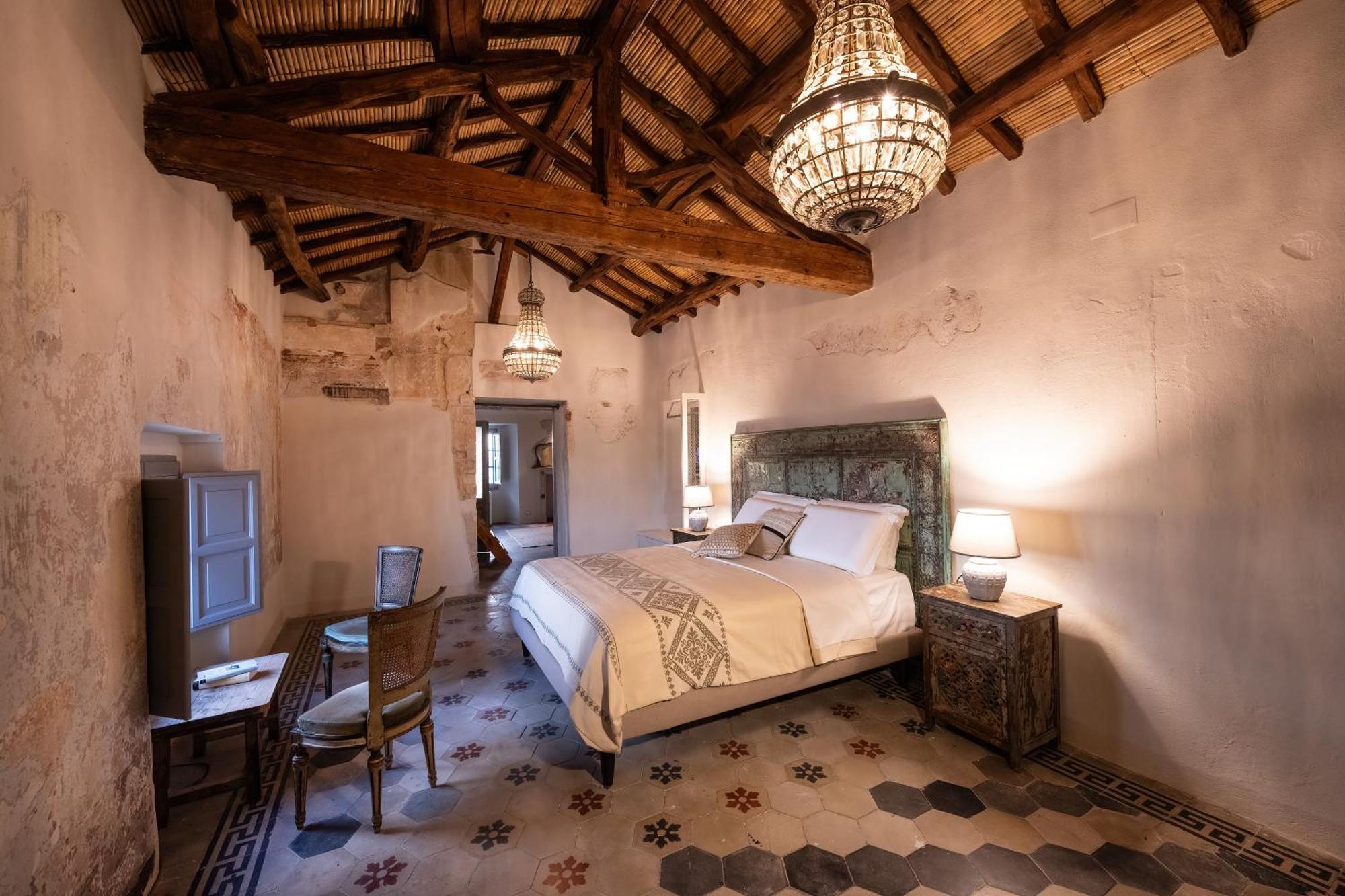 Palazzo Boyl 1840 Hotel Каляри Екстериор снимка